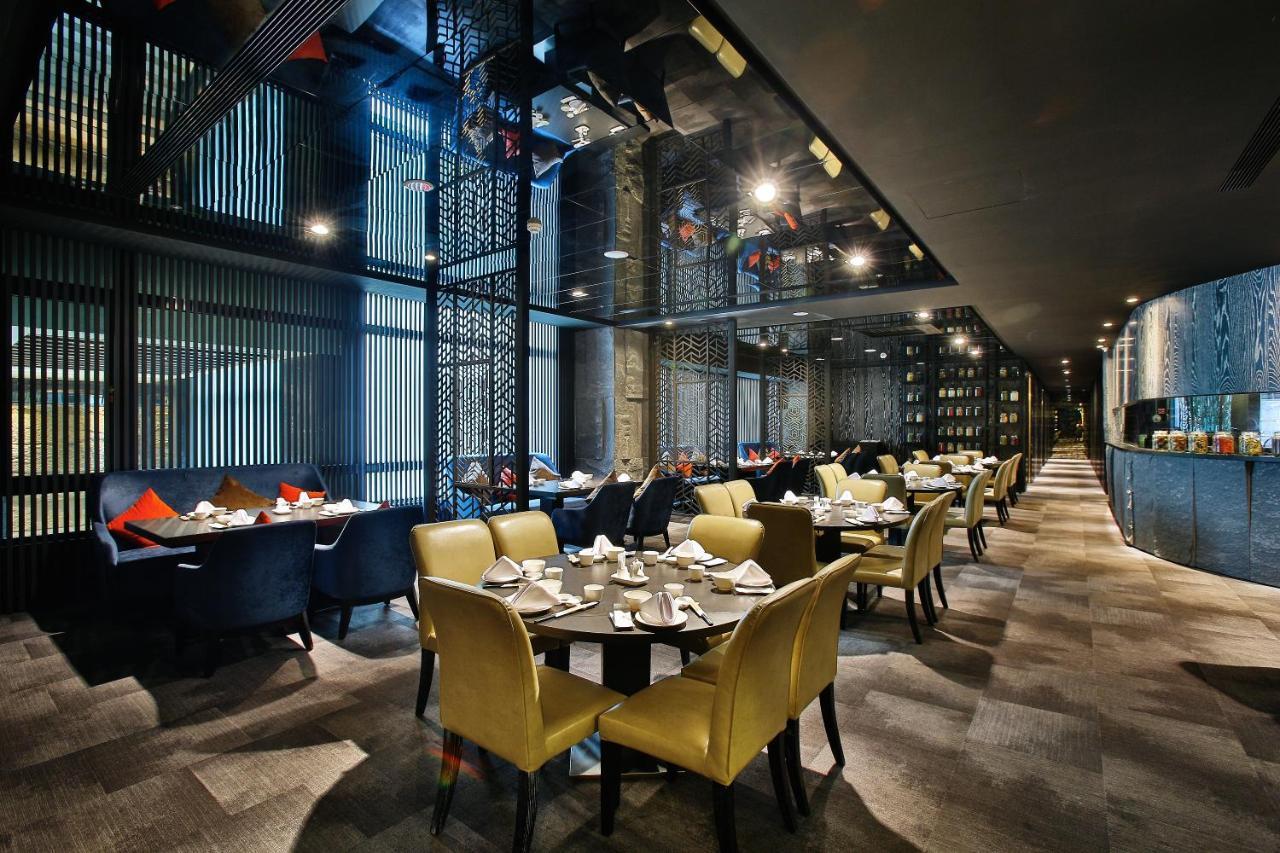 טאינאן Queena Plaza Hotel מראה חיצוני תמונה