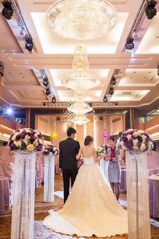 טאינאן Queena Plaza Hotel מראה חיצוני תמונה