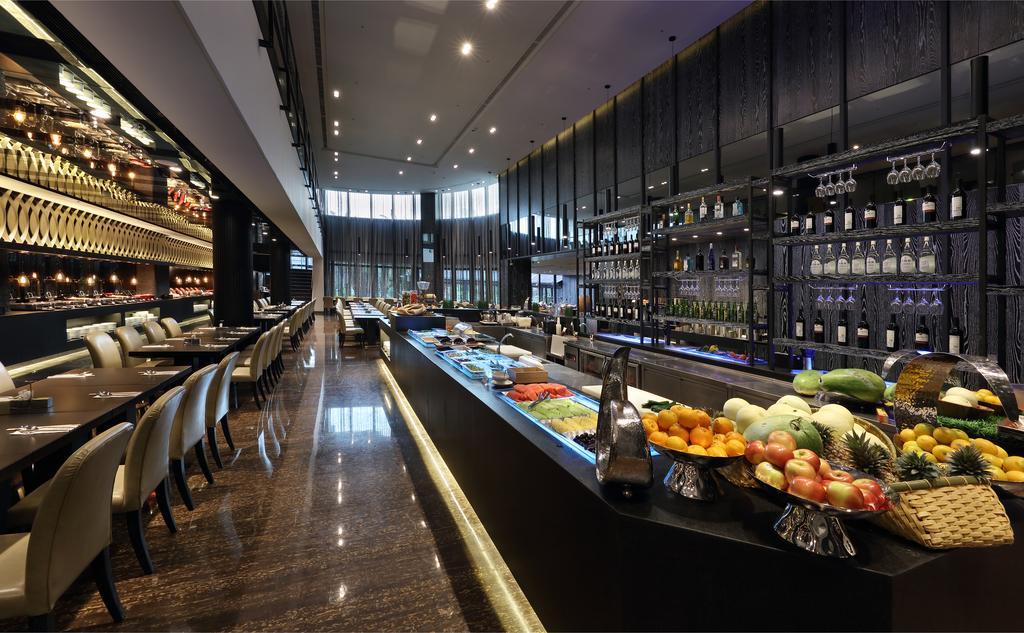 טאינאן Queena Plaza Hotel מראה חיצוני תמונה